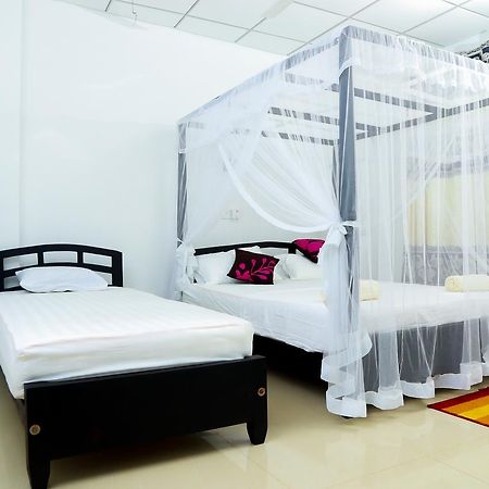Anila Beach Inn แทนกาลเล ภายนอก รูปภาพ